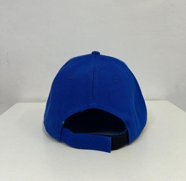 Gorro Visera Azul Royal Escudo Bordado - Imagen 2
