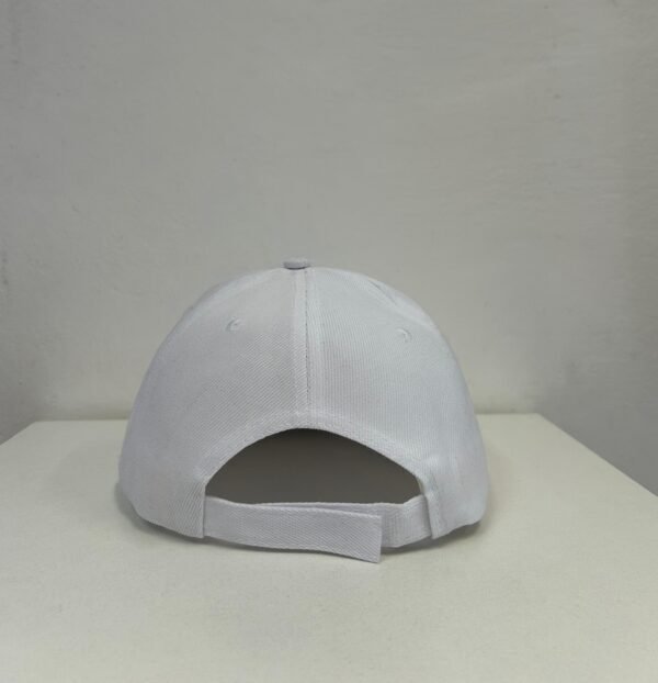 Gorro Visera Blanco Escudo Bordado - Imagen 2